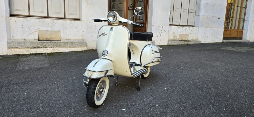 Vespa  1