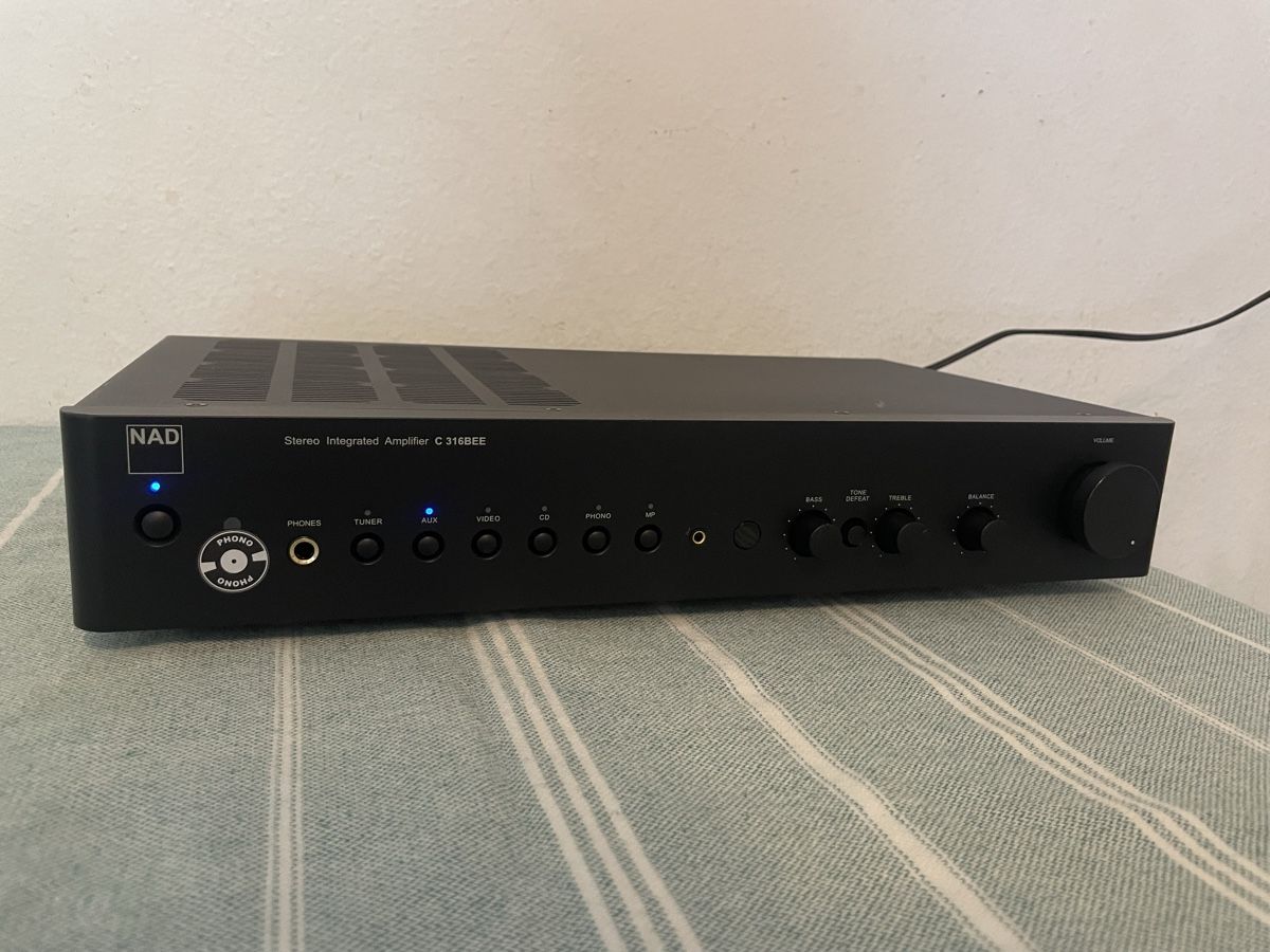 Nad Amplificatori: NAD C 316BEE Vollverstärker – Usato da Zürich venduto da beli_30