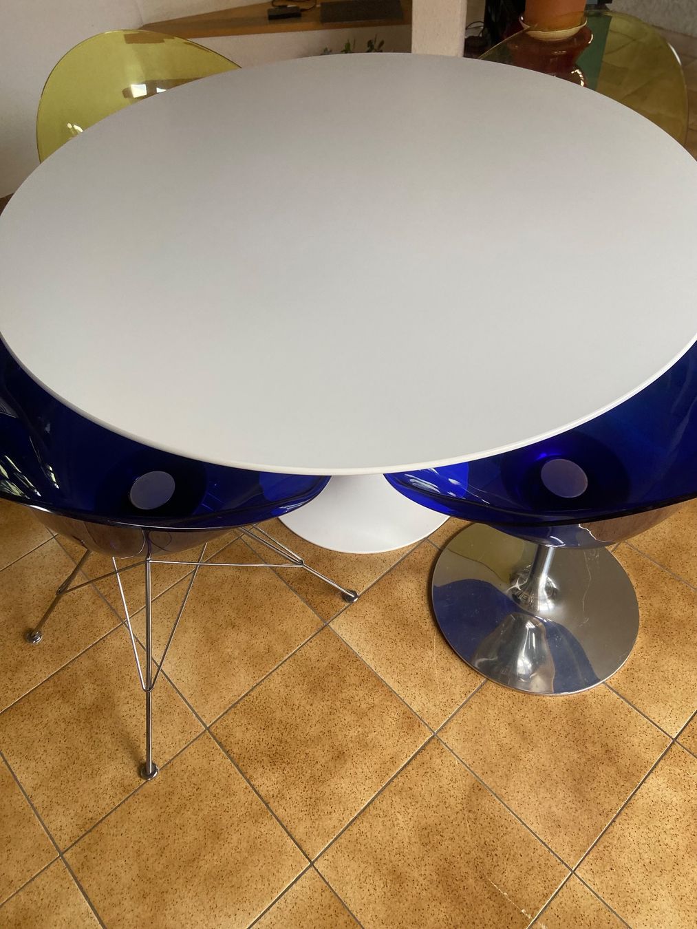 Knoll Set di tavolo e panche: Table Knoll plus 4 chaises Stark – Usato da Morgins venduto da lio_fgf5 1