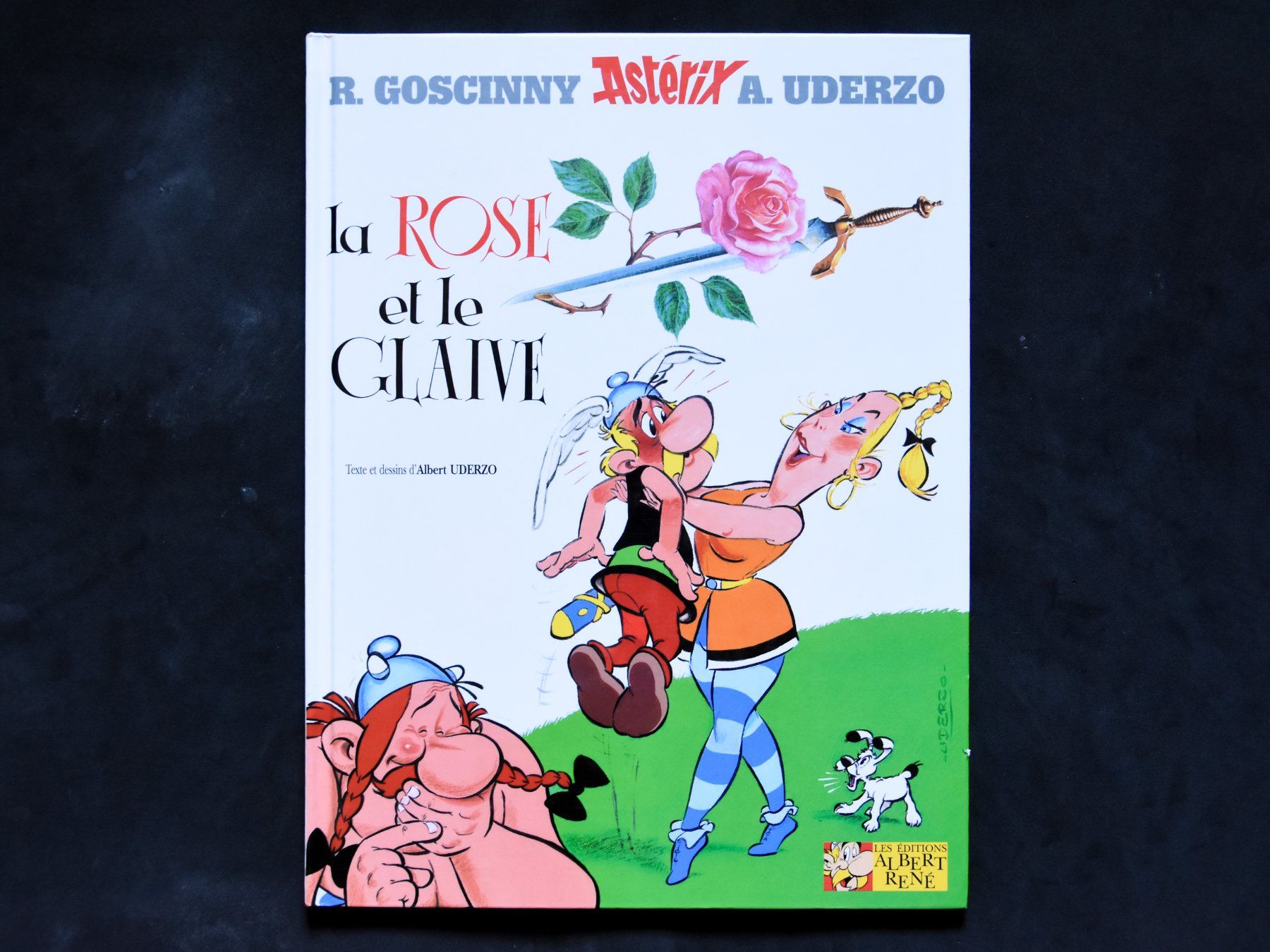 Comics: Astérix - La Rose et le Glaive – Gebraucht aus Belmont-sur-Yverdon von bichet02