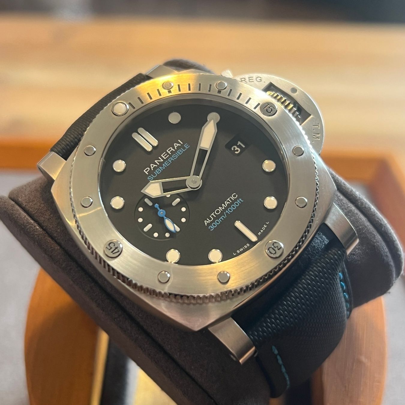 Panerai Orologi: Panerai Submersible Automatic Black Dial PAM1596 – Usato da Carouge GE venduto da Watchaser 7