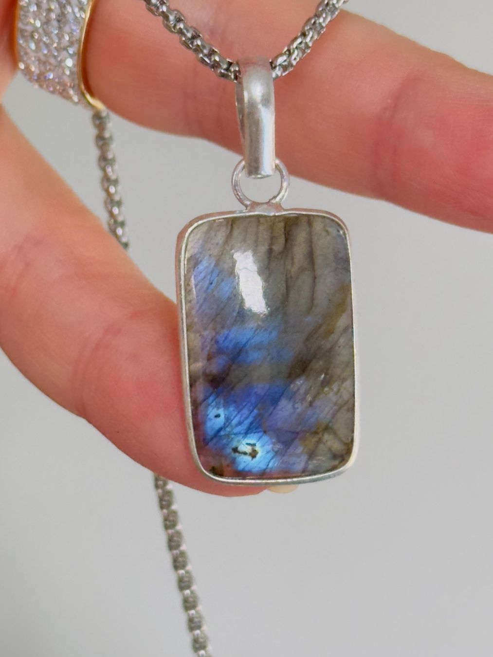 Catenine: Labradorite necklace – Nuovo e nell'imballaggio originale da Genève venduto da AGBERG 6