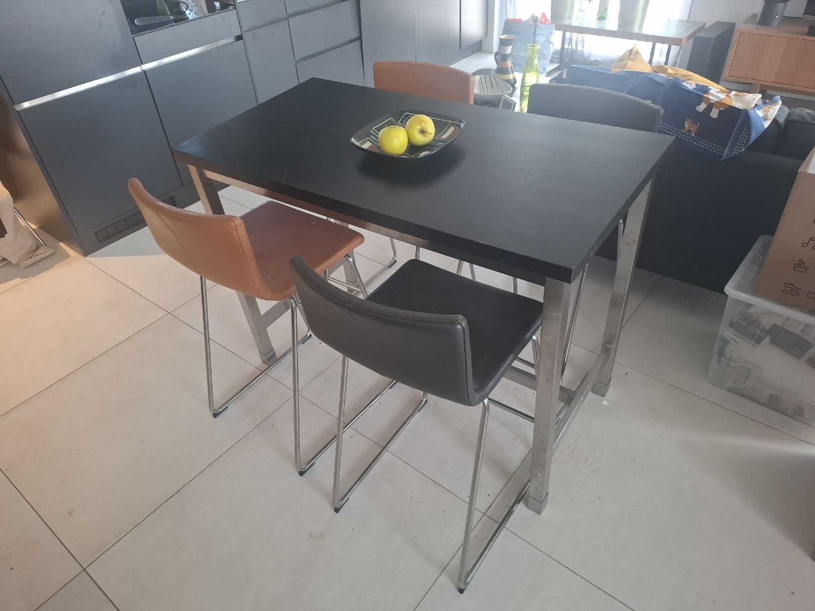 Ikea Tischset: Esstisch / Bartisch / Hochtisch / 4 Stühle / IKEA – Gebraucht aus Ottenbach von Rasenmaeeher