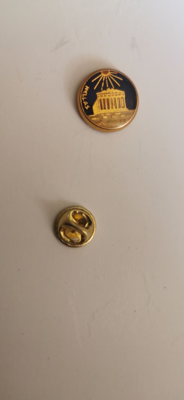 Placchette & Badge: Pin Hellas  – Usato da Genève venduto da vins50