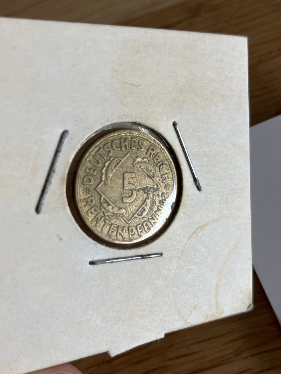 Tutti le monete: 5 und 10 Reichspfennige 1924  – Usato da St. Gallen venduto da Rennicky 4