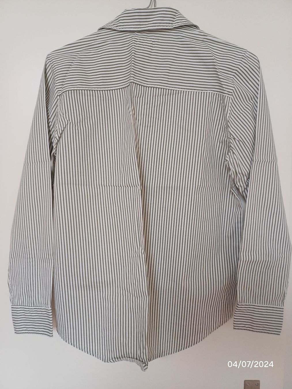 H&M Camicie, T-shirt & Polo: Hemd  - Marke: H&M -  Grösse: 158 cm – Usato da Würenlos venduto da Abracadabra26 1