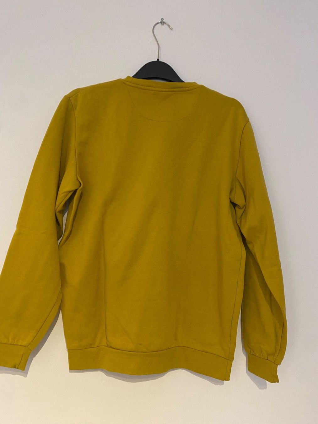 Maglioni & Felpe: Senfgelber Pullover (Grösse L) – Usato da Basel venduto da vul_ws96 2