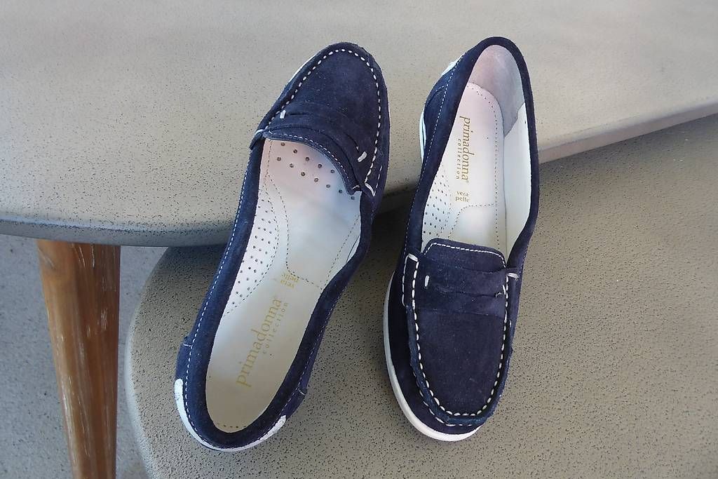 Scarpe da donna: Leder-Ballerinas blau, Gr. 36 – Usato da Rotkreuz venduto da eri_t25d 2