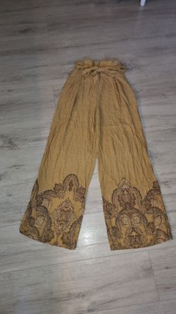 Luftige Sommerhose mit Muster, Gr. 36, neuwertig!