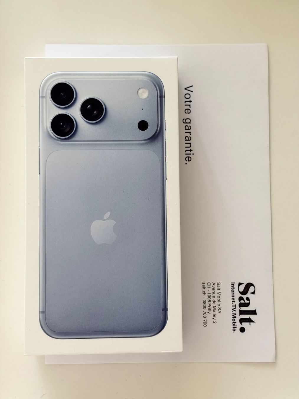 Apple Telefoni cellulari / Smartphones: iPhone 18 Pro Max 256GB – Nuovo e nell'imballaggio originale da Lausanne venduto da rib.alexx