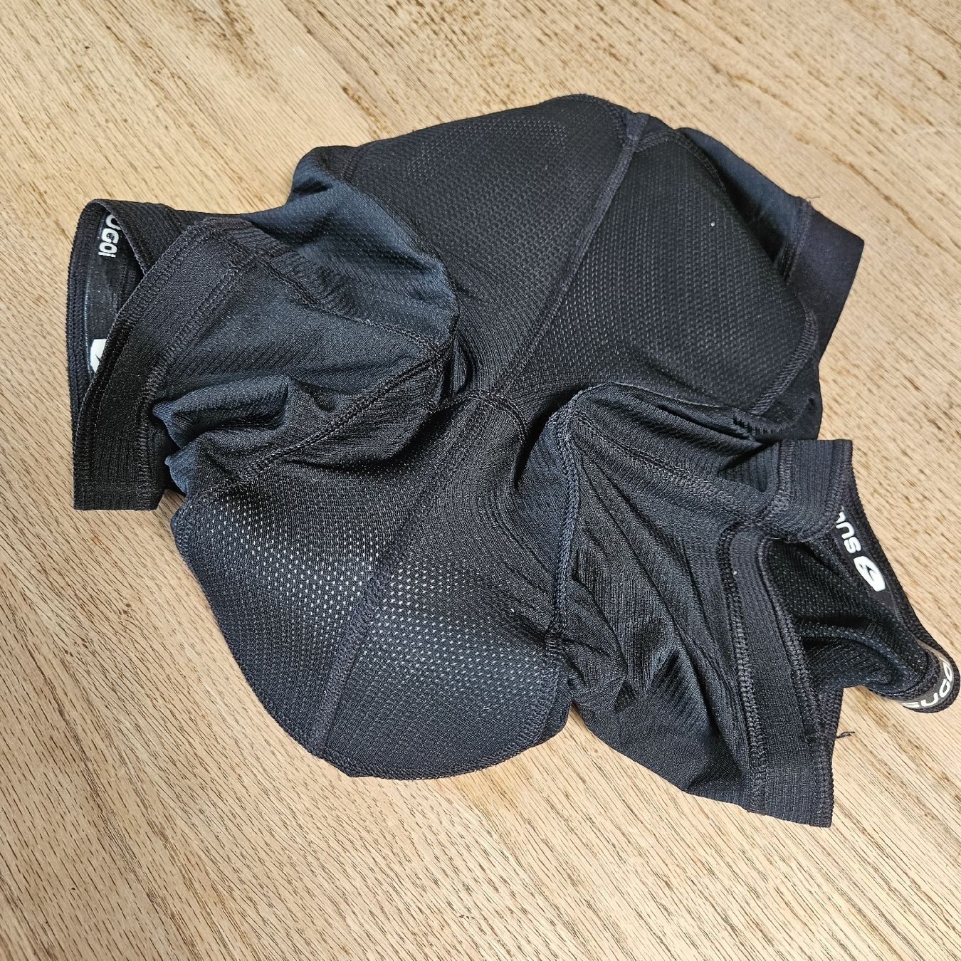 Biancheria intima: SUGOI Radunterhose Gr. S mit Polsterung – Usato da Wettingen venduto da Christianv 2