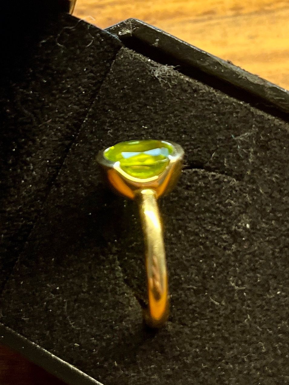 Anelli: 18 Karat Goldring mit Peridot Stein – Usato da Horw venduto da mel_j56q 1