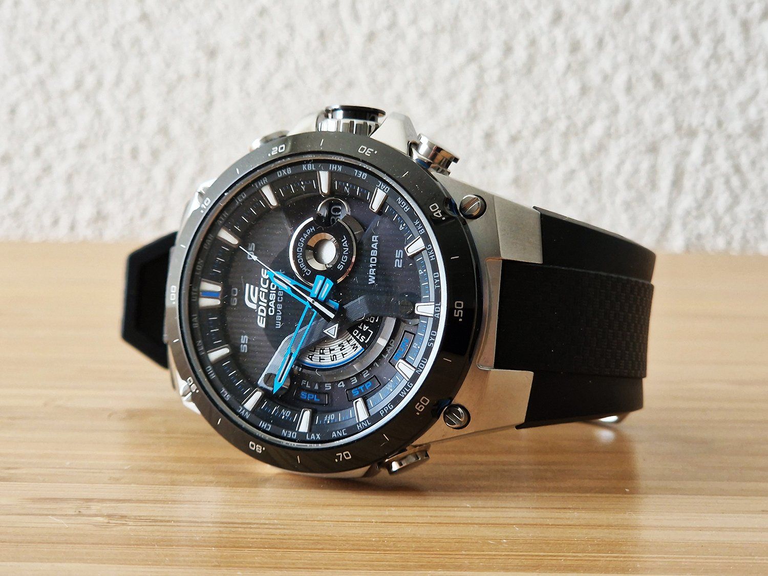 Edifice Uhren: Casio Edifice EQW A1000B – Neu (gemäss Beschreibung) aus Dulliken von legacybuyer 2