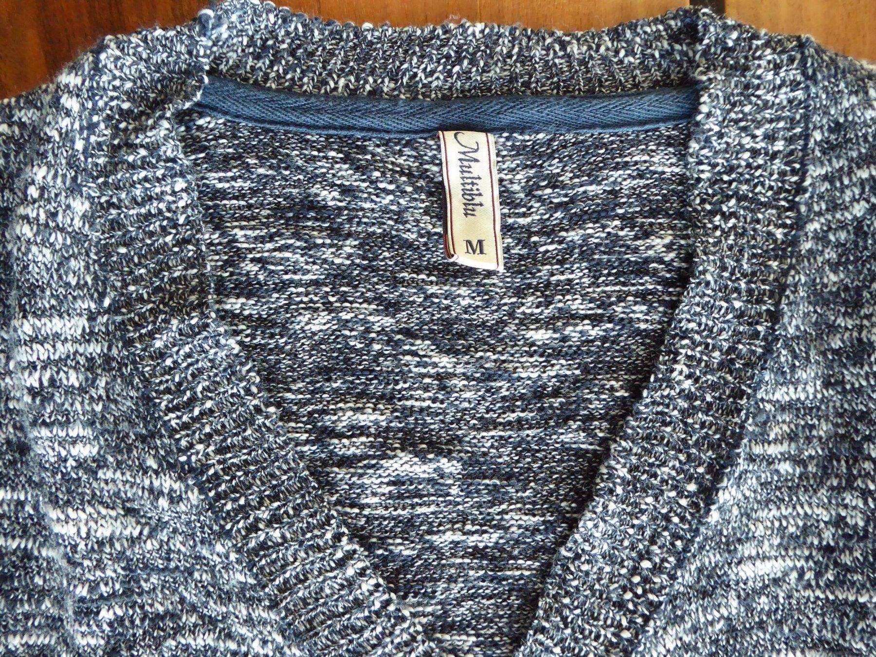 Giacche: 2 Strickjacken Multiblu Grösse M – Usato da Entlebuch venduto da roma6370 4