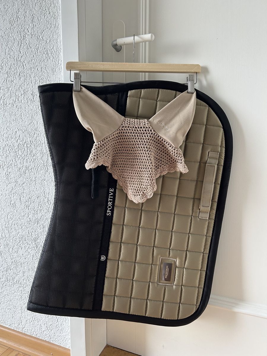 Coperte: Equestrian Stockholm Schabracke – Usato da Muttenz venduto da ann_6cbv