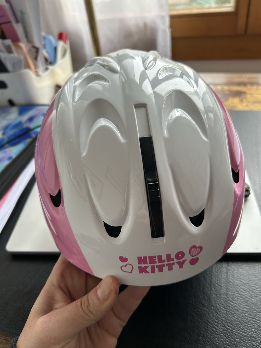 Caschi: Casque ski Hello Kitty S – Usato da Athenaz (Avusy) venduto da cyrano476 1