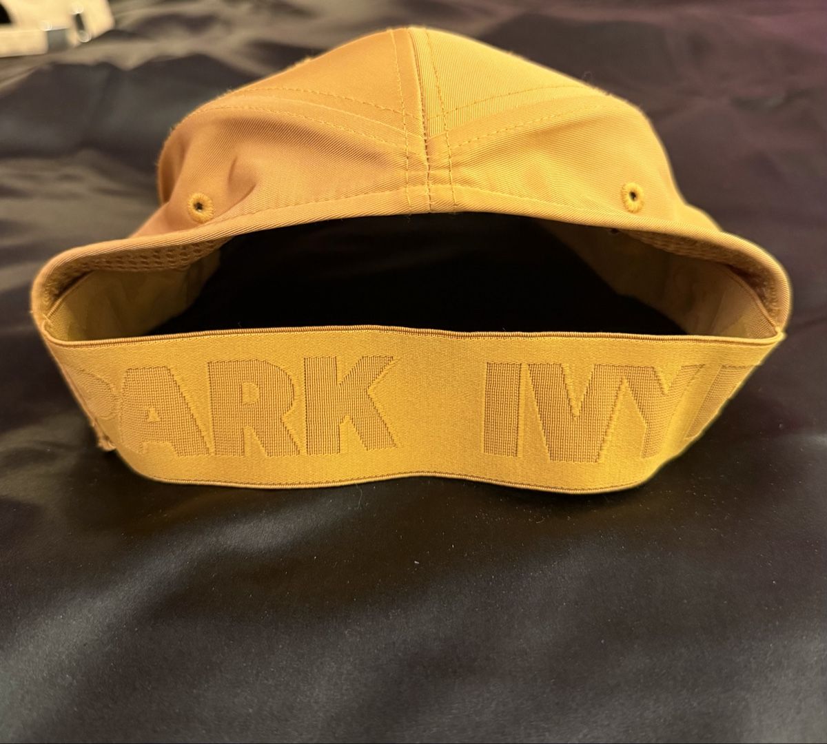 Adidas Copricapi, berretti & cappellini: Adidas x Beyonce, Ivy Park backless cap  – Nuovo (secondo la descrizione) da Genève venduto da Rome12 4
