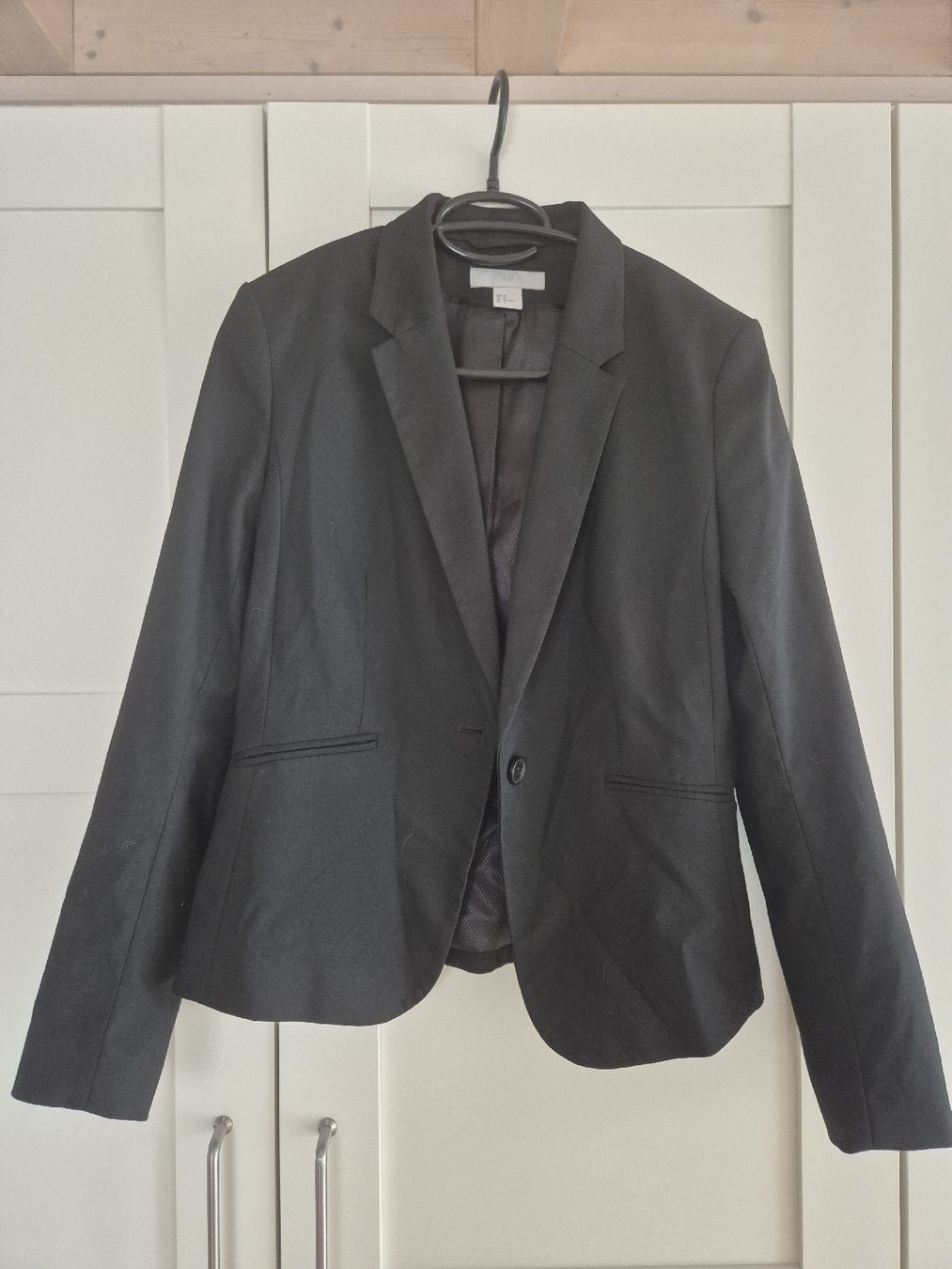 H&M Jacken: H&M Damen Blazer, Grösse 40, schwarz – Gebraucht aus Känerkinden von melbaumg