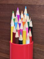 Buntstifte Set Gogol Planet in roter Dose NEU!