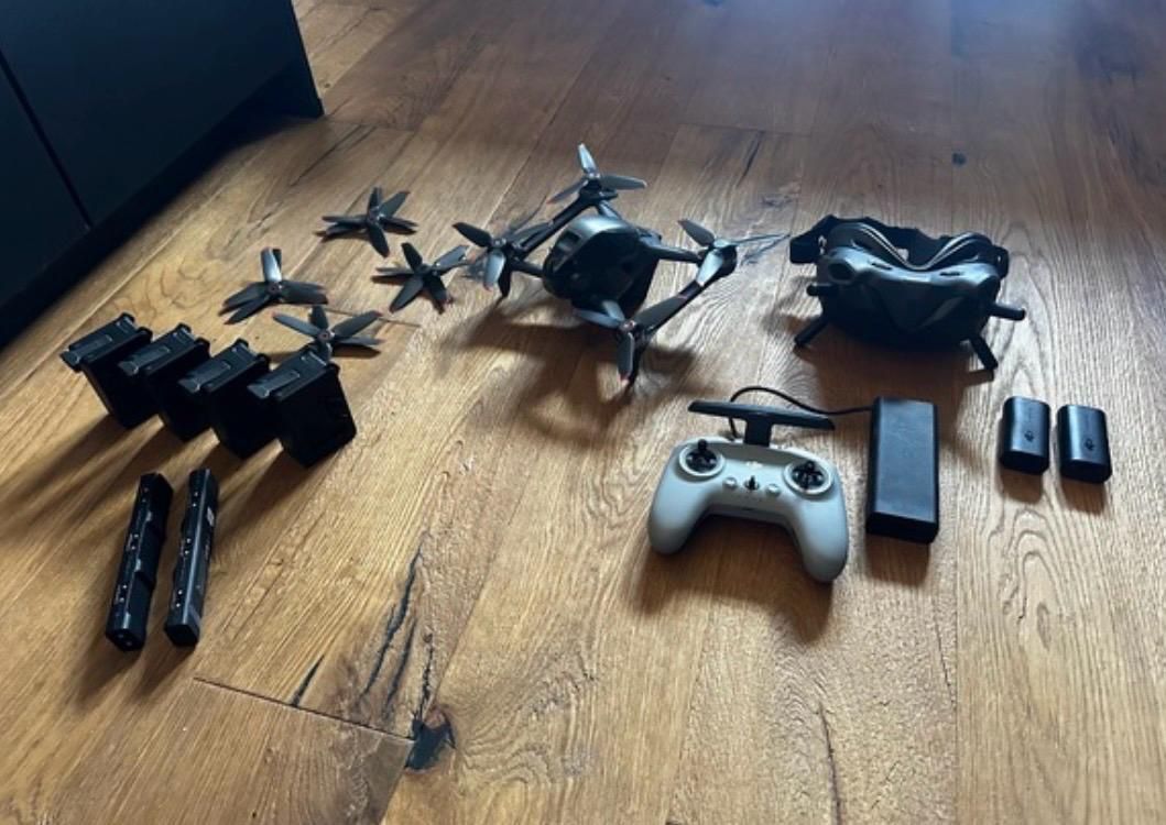 DJI Videocamere: Drohne DJI FPV ( letzte Chance ) – Usato da Baltschieder venduto da Nadetschgi 3