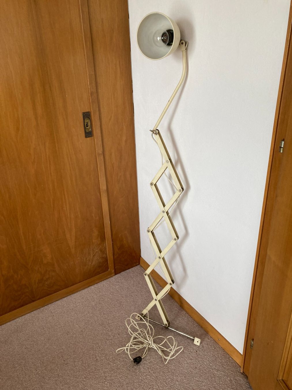 Lampade: Scherenlampe XL – Usato da Wil SG venduto da Pin05