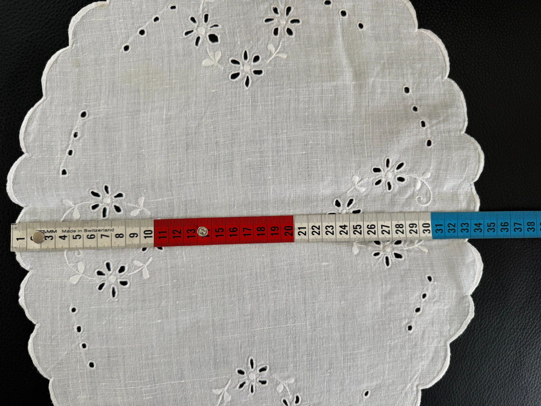 Sottobicchieri: Spitzendeckchen  Leinen oder  Halbleinen  oval – Usato da Subingen venduto da ArtBead 4