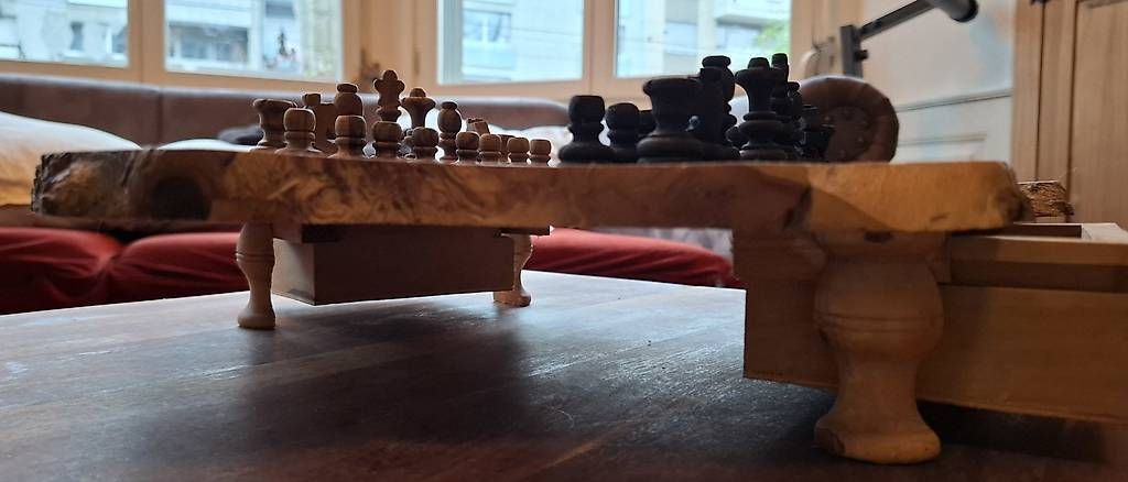 Giochi: edles Schach aus Holz – Usato da Basel venduto da Lukesh667 3