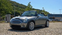 MINI Cooper S Cabrio – Frisch ab MFK | 8-fach bereift