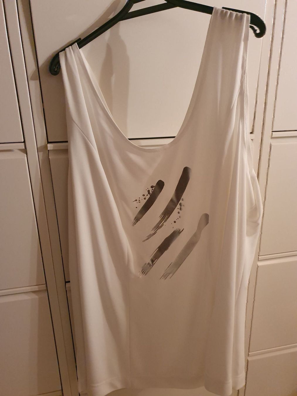 Top: Shirt – Usato da Rupperswil venduto da greenangel4