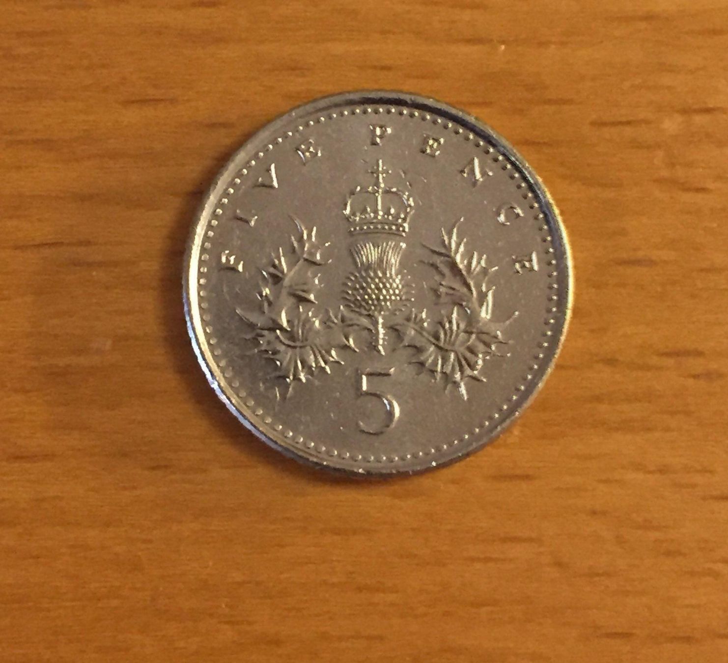 Tutti le monete: ELIZABETH II, 5 PENCE – Usato da Leysin venduto da geomamar 1