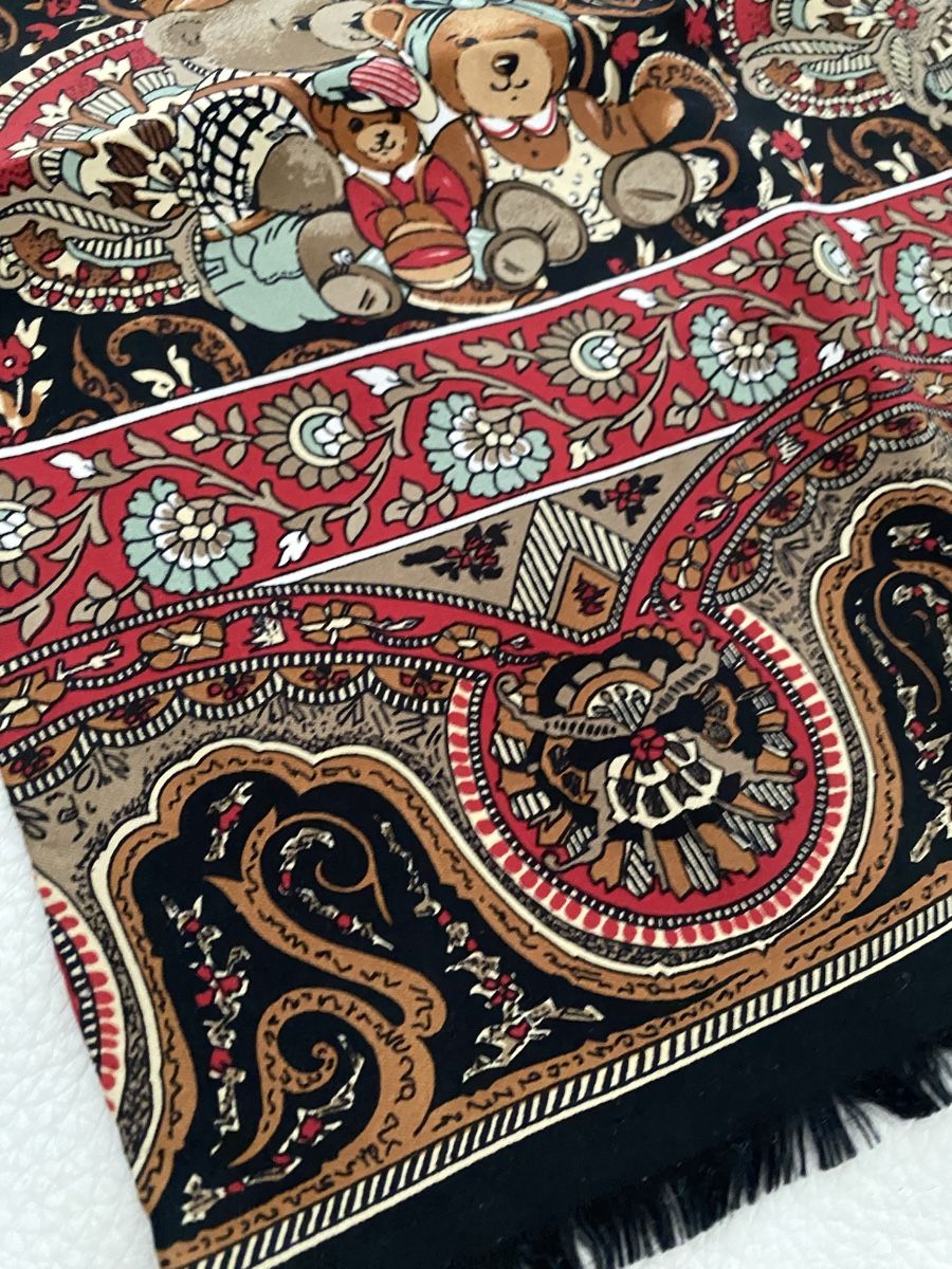 Foulard & Sciarpe: Seiden Schal  🌸 – Usato da Opfikon venduto da Luis144 2