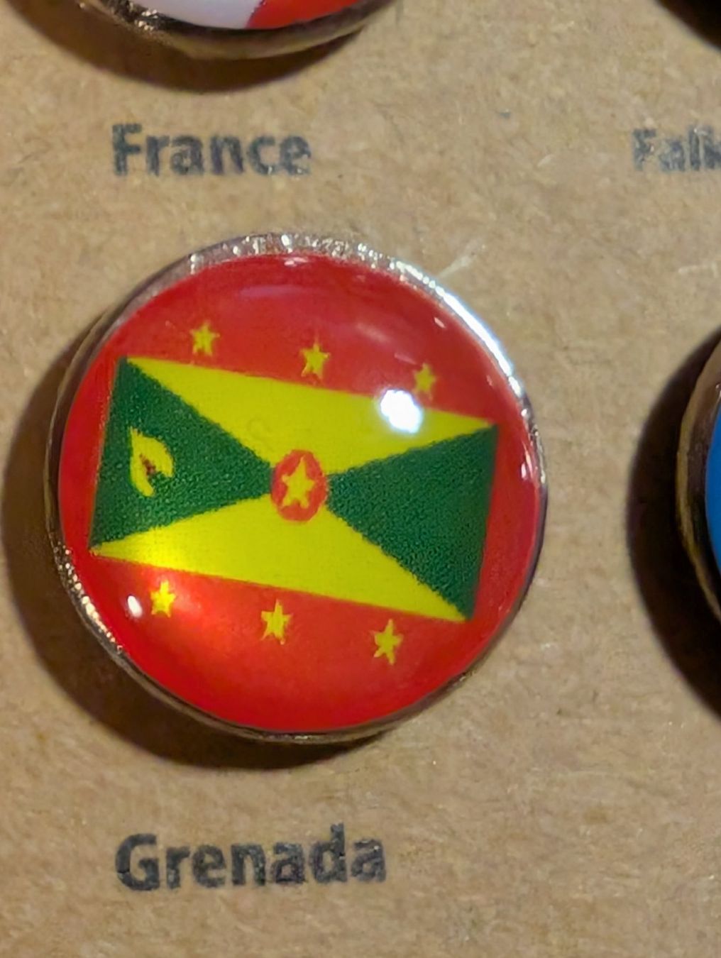 Plaketten & Abzeichen: Ansteckpin LW: Länderwappen – Gebraucht aus Oppligen von Pin-Fall-Shop