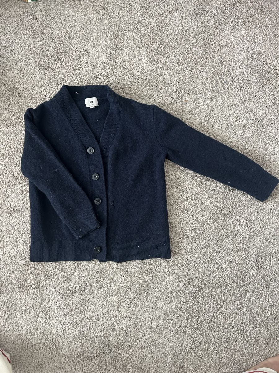 H&M Giacche: H&M Strickjacke | Gr M – Nuovo (secondo la descrizione) da Kloten venduto da lga_zy7n 1