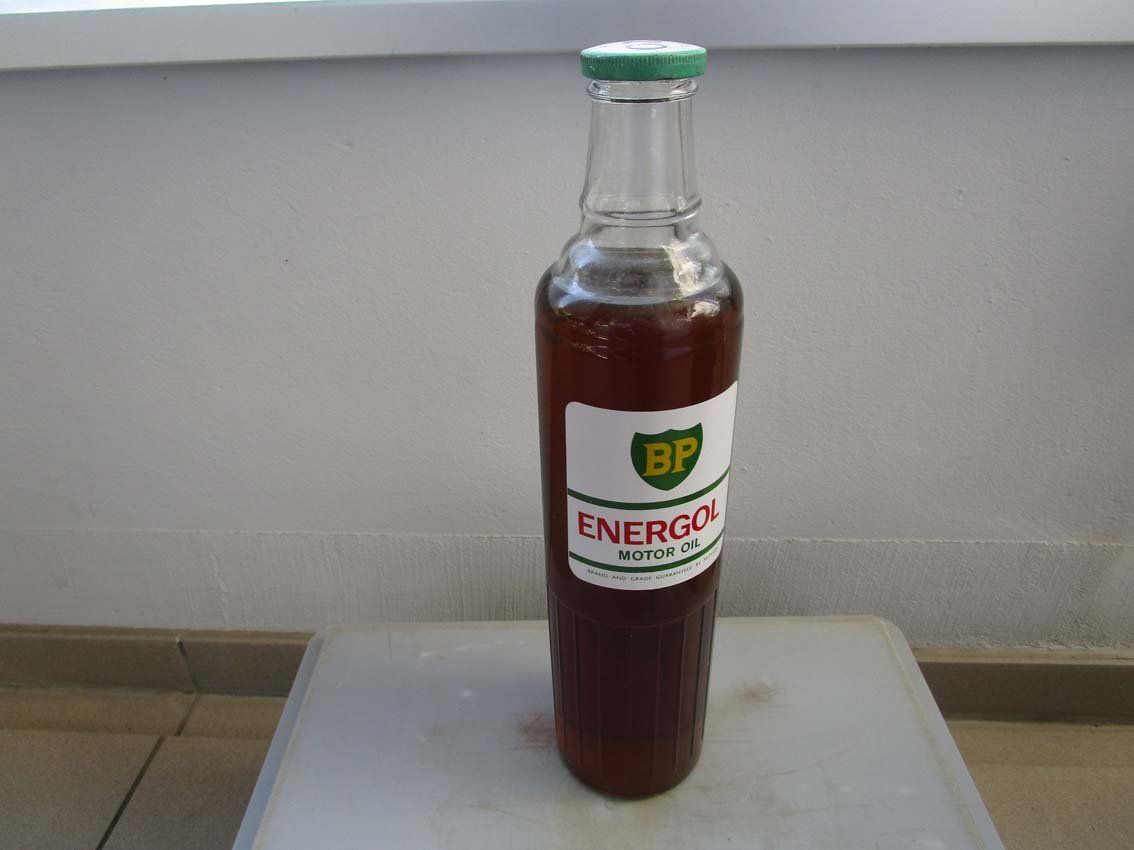 Gas-Geräte & -Technik: Oldtimer BP Ölflasche Glas – Gebraucht aus Arlesheim von Prohof
