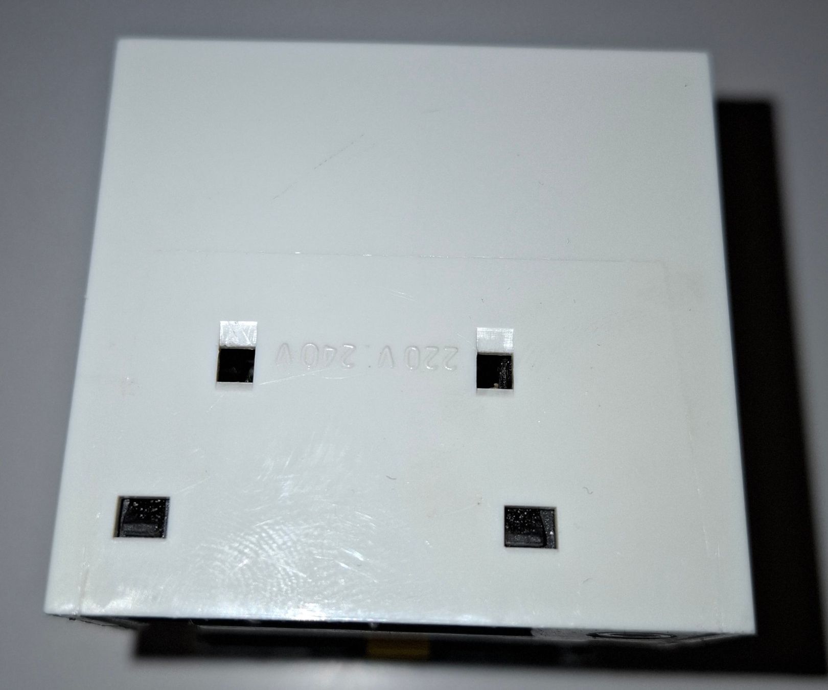 Legrand Componenti elettronici: Legrand Transformator 220V - 240V / Sec.12V + 8V EN: 60742 – Usato da St. Gallen venduto da WWL 5