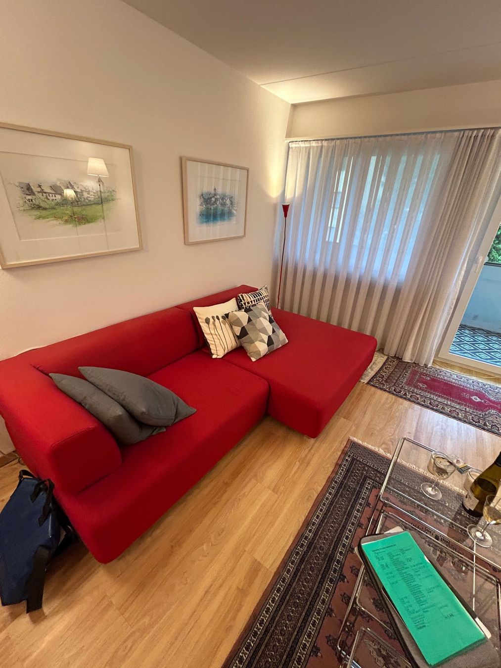 Sofas: Modernes Sofa (rot) – Gebraucht aus Klingnau von hermes011 3