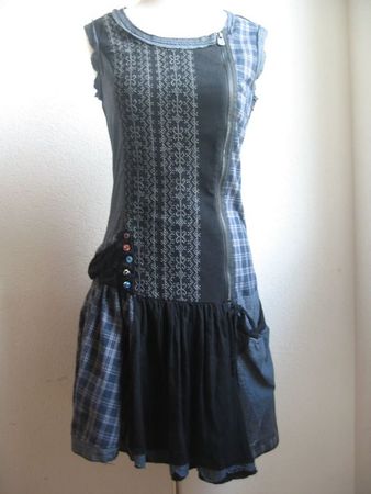 Desigual sublime robe en taille 38CH!