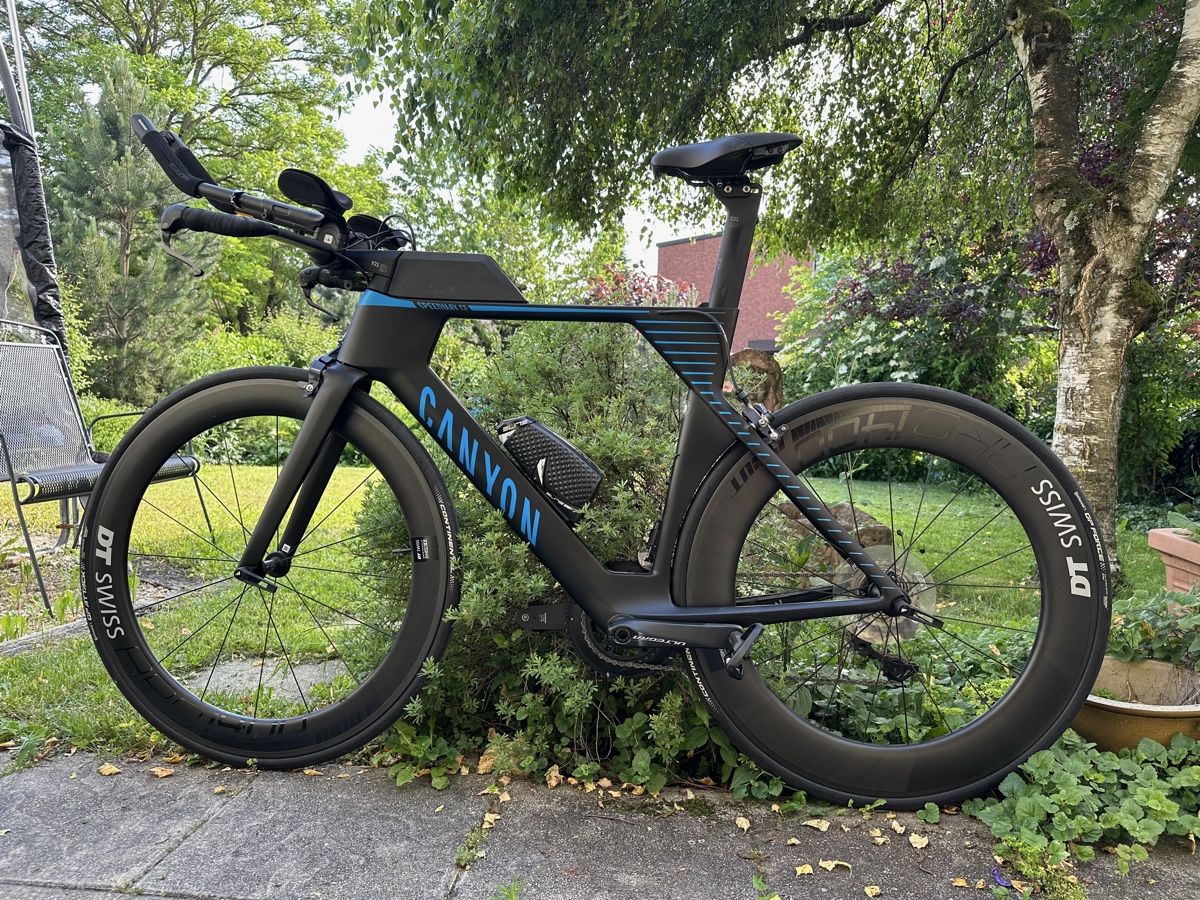 Canyon Speedmax CF SLX 9.0 Triathlon Velo - Ultegra Di2 (Gebraucht) in ...