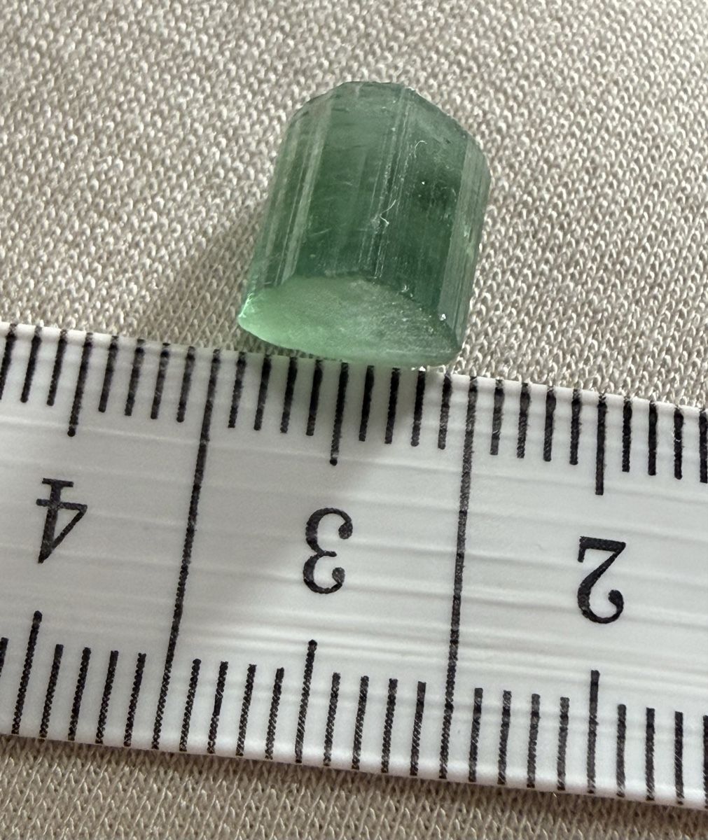 Minéraux & Lithothérapie: Turmalin 6,5ct – Neuf (Voir description) à Oberhof par RealStone 6