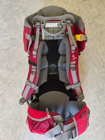 Deuter Kid Comfort 2 rot gut erhalten