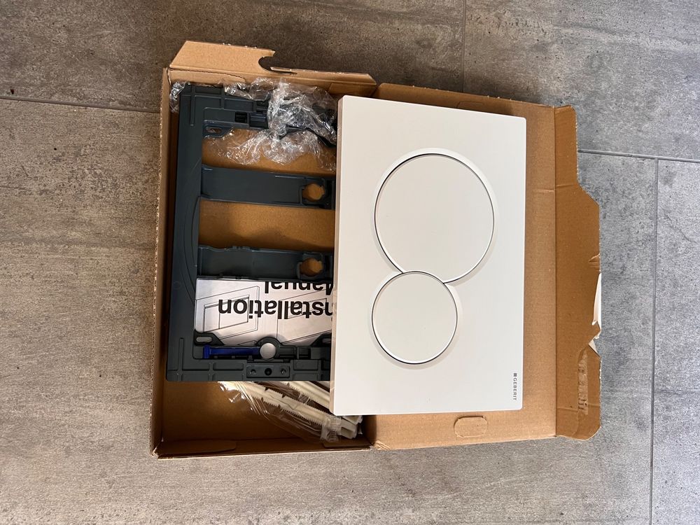 Geberit Sigma 01 Weiss Alpin (Neu und originalverpackt) in Safenwil für ...