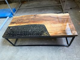 Epoxydharz Couchtisch