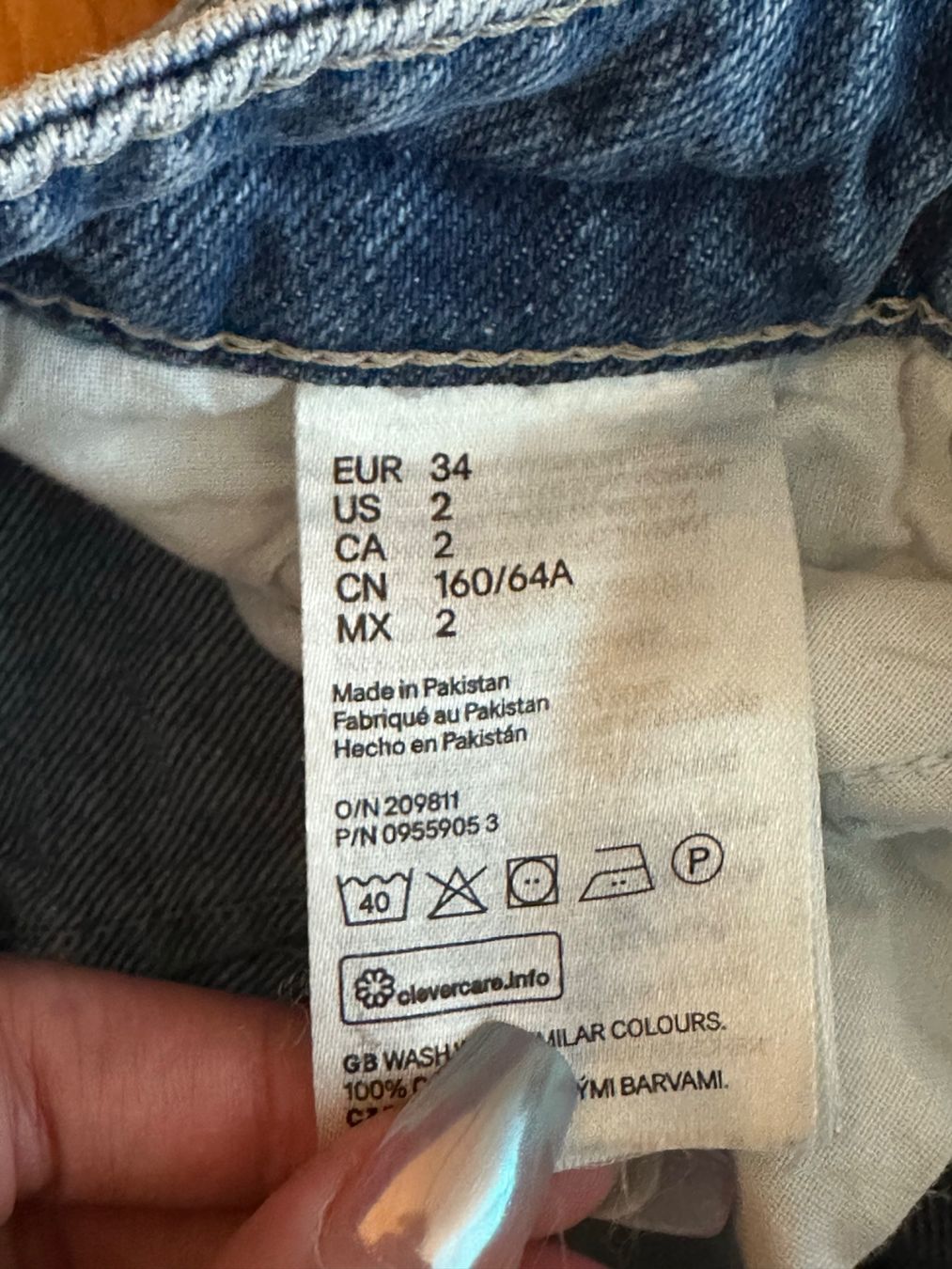 H&M Jeans: Oversize Jeans – Usato da Schlieren venduto da car_2bwb 2