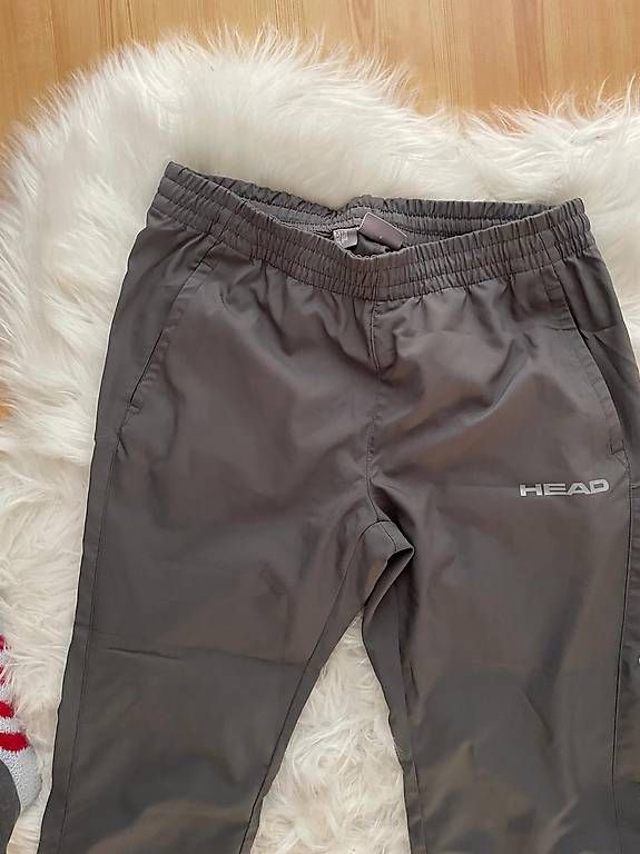 Pantaloni: Head Tennishose lang Damen Grösse S Farbe Anthrazit – Usato da Lenzerheide/Lai venduto da didi_84