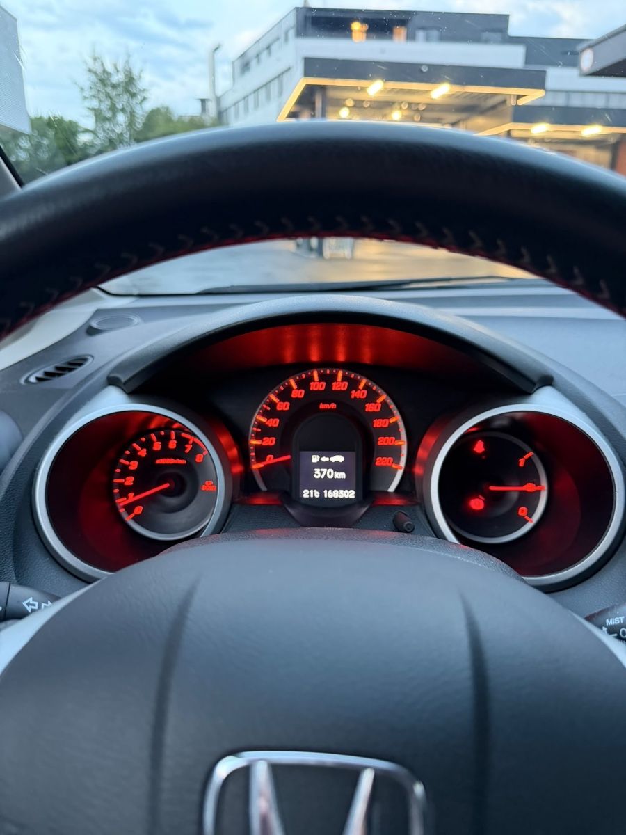 Honda Autos: Honda Jazz 1.4i – Gebraucht aus Thun von elinmathys 4
