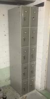 Schrank Spind 10 Fächer grau Metall gebraucht