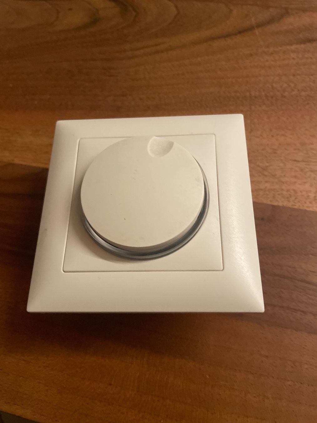 Feller Schalter: Feller Edizio Dimmer 40600 – Gebraucht aus Glattfelden von
