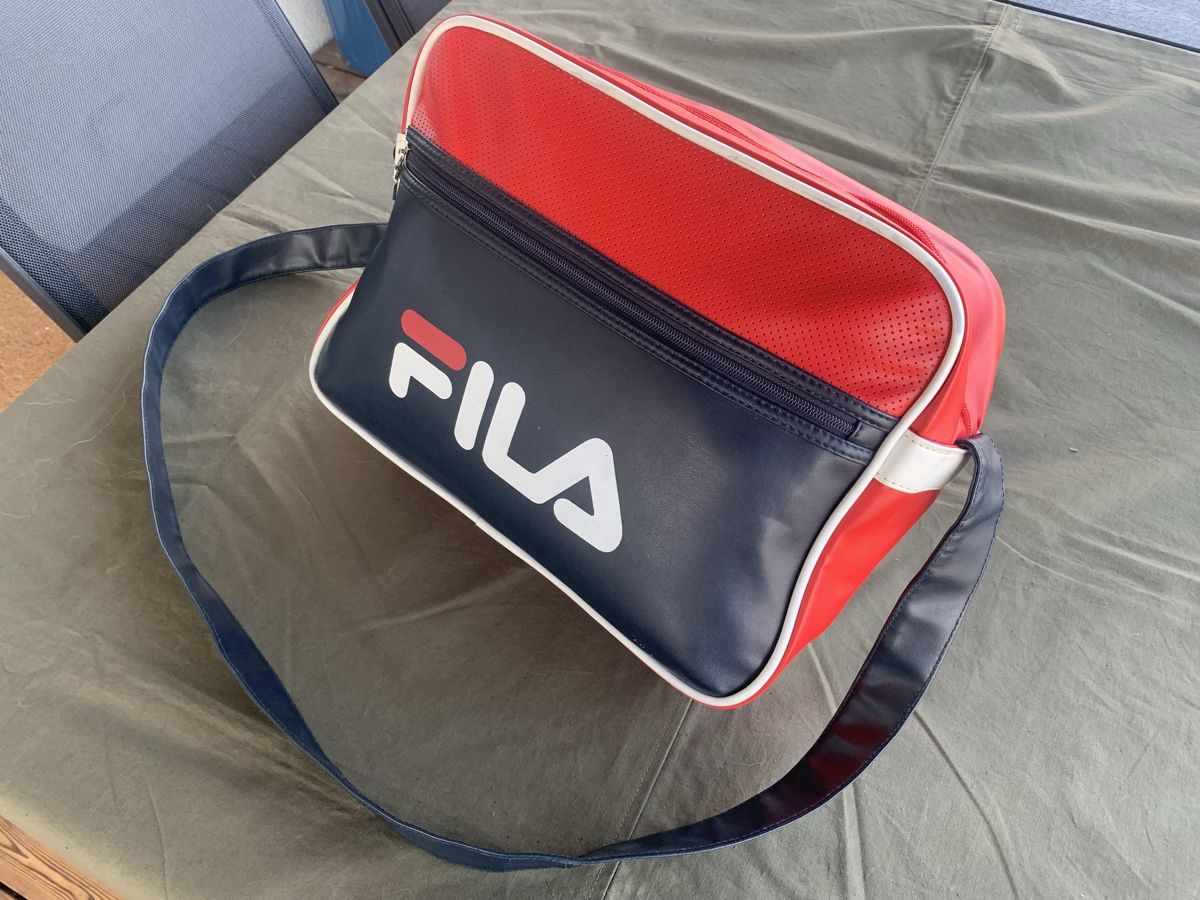 Fila Sacs: FILA Umhängetasche – D'occasion à Bätterkinden par Geberit_BE 1