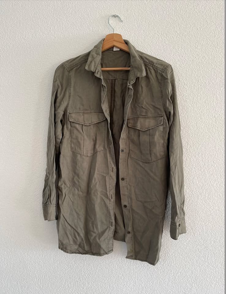 Camicette: Chemise saharienne kaki taille S – Usato da Fribourg venduto da nou_8bn7