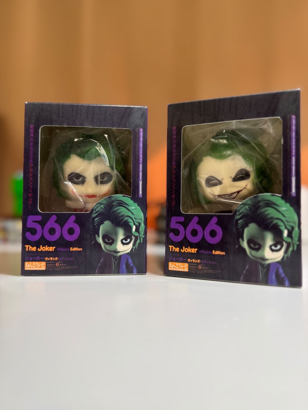 Statuette: Joker Figuren – Nuovo e nell'imballaggio originale da Ermenswil venduto da Jadejupiter 2